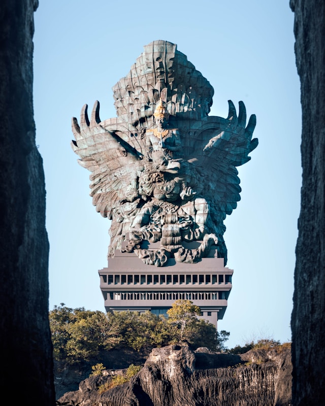 Cele mai Interesante 14 Temple din Bali - Insula Zeilor - Garuda Wisnu Kencana