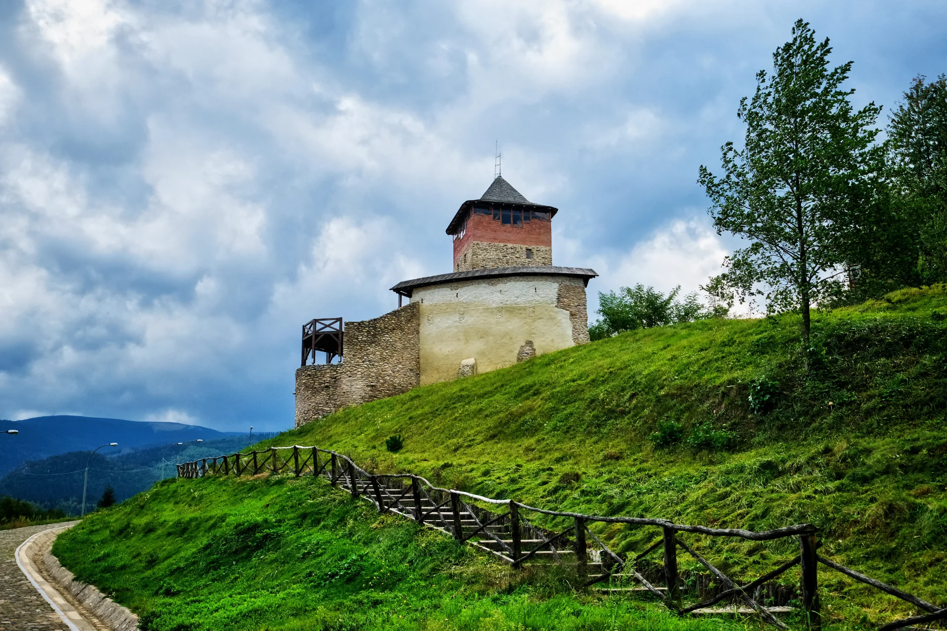 Cetatea Mălăiești - Tara Hategului - Destinatii Romania 26