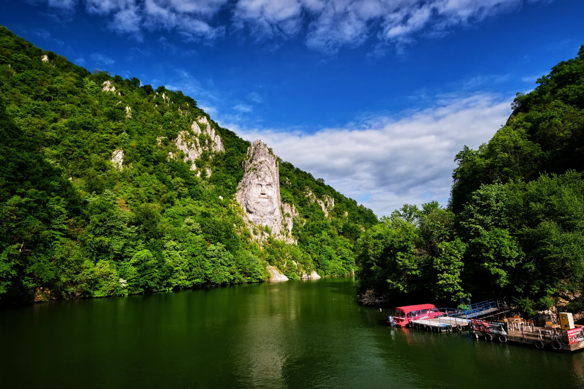 Chipul lui Decebal - Parcul Natural Portile de Fier - Destinatii Romania 05