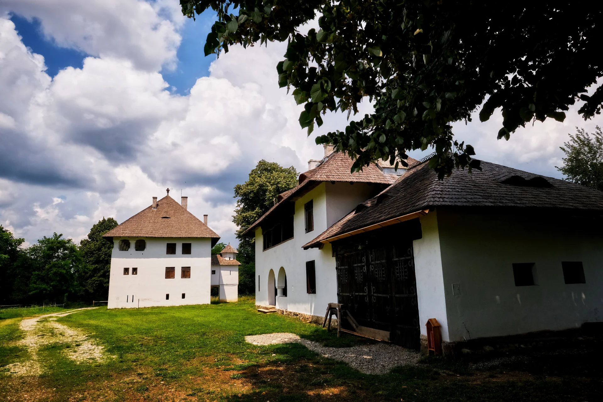 Cula Cornoiu din Curtișoara - Târgu Jiu Județul Gorj 042