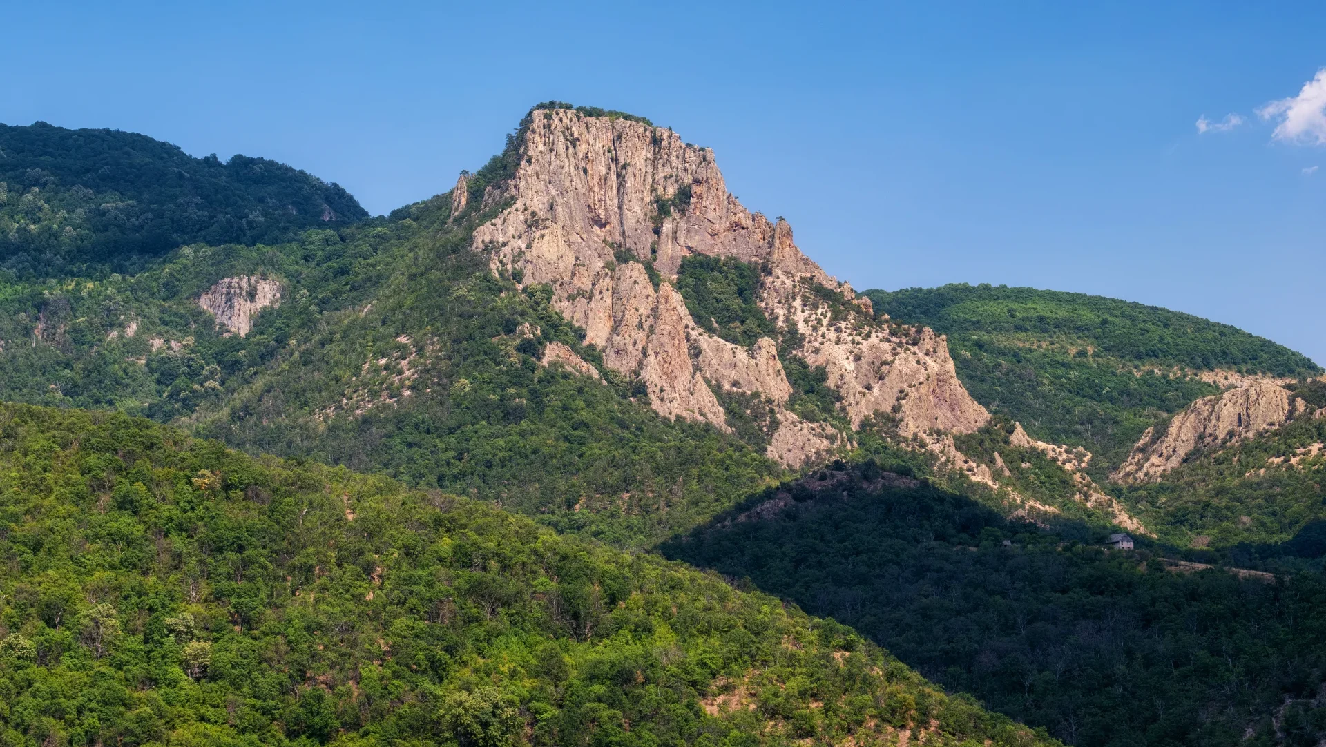 Culmea Trescovăț - Parcul Natural Portile de Fier - Defileul Dunarii 06