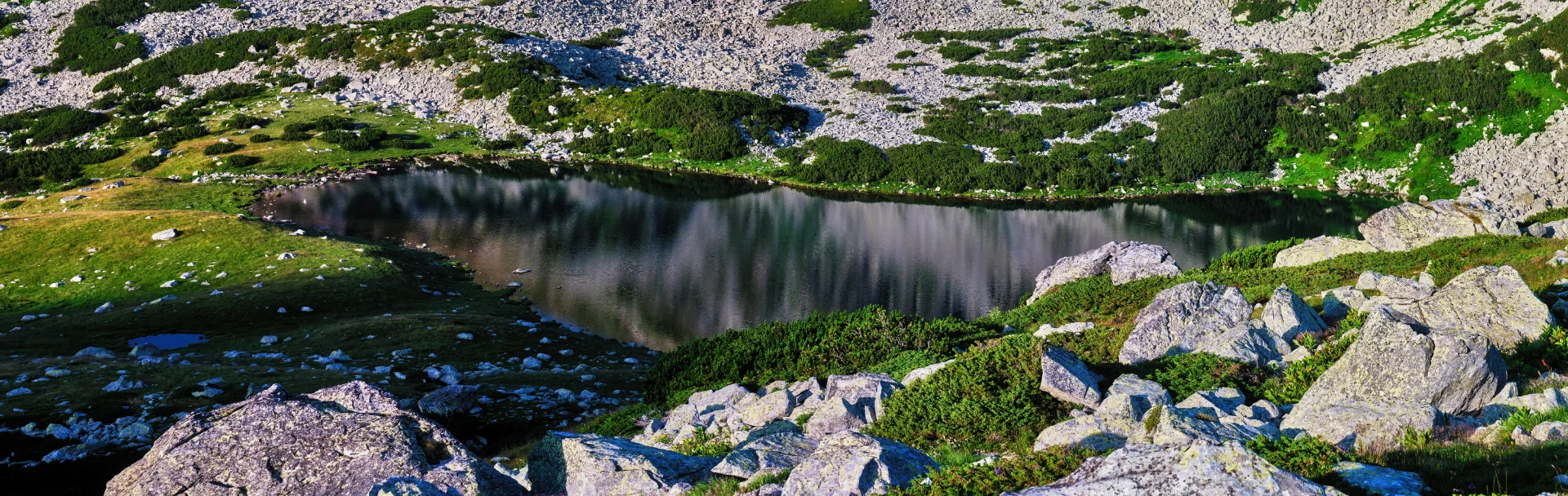 Lacul Ana - Parcul National Retezat - Destinatii Romania 72
