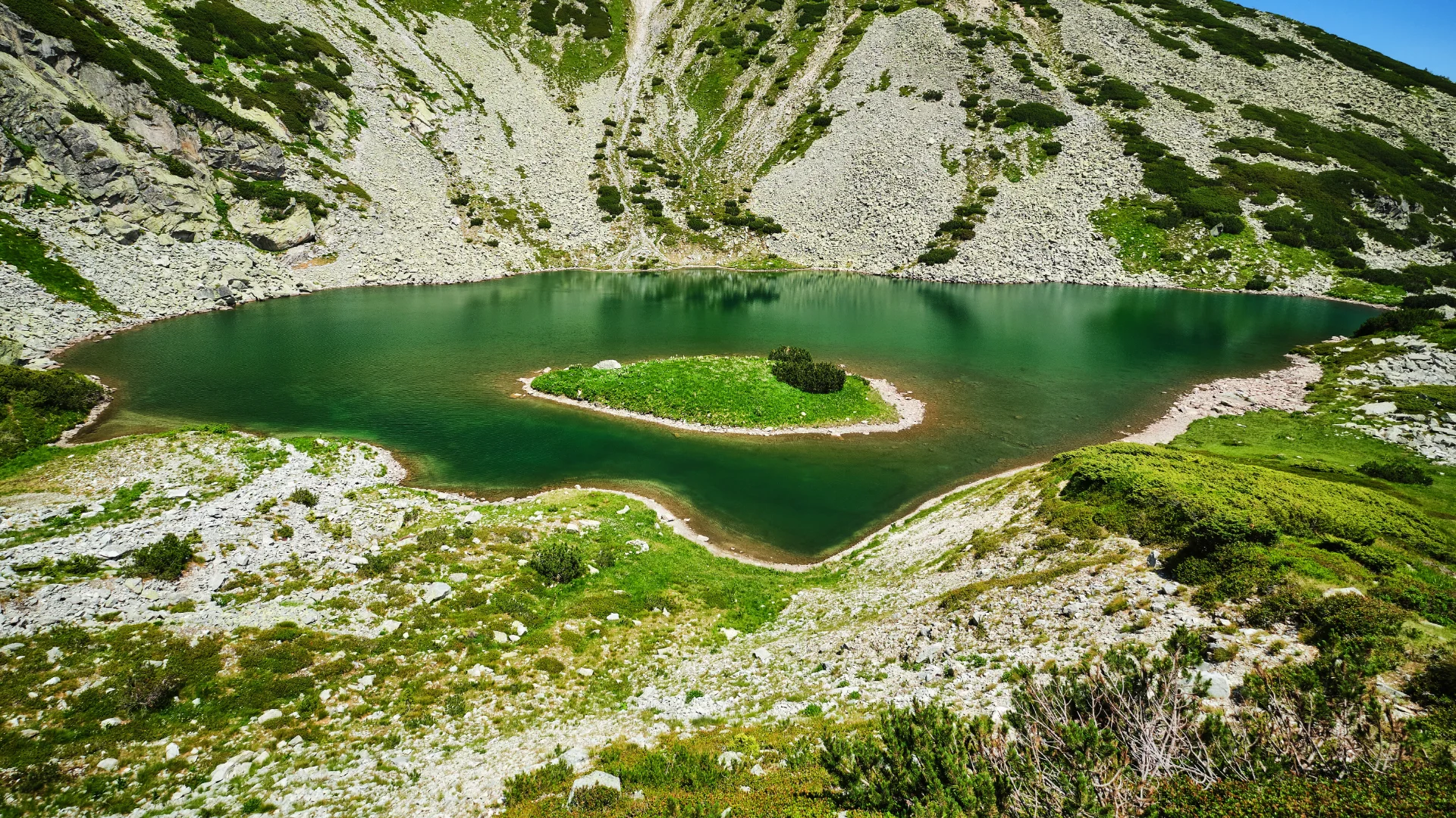 Lacul Tăul Țapului - Parcul National Retezat - Destinatii Romania 67