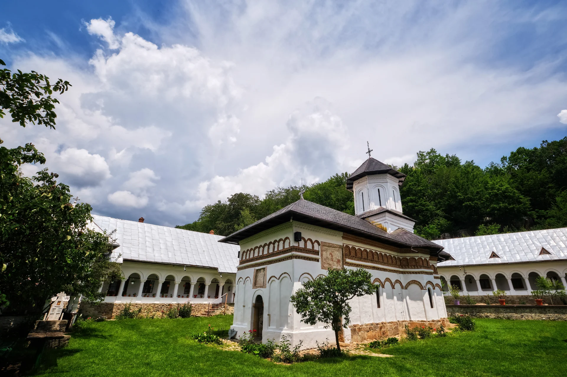 Mănăstirea Crasna - Târgu Jiu Județul Gorj 050