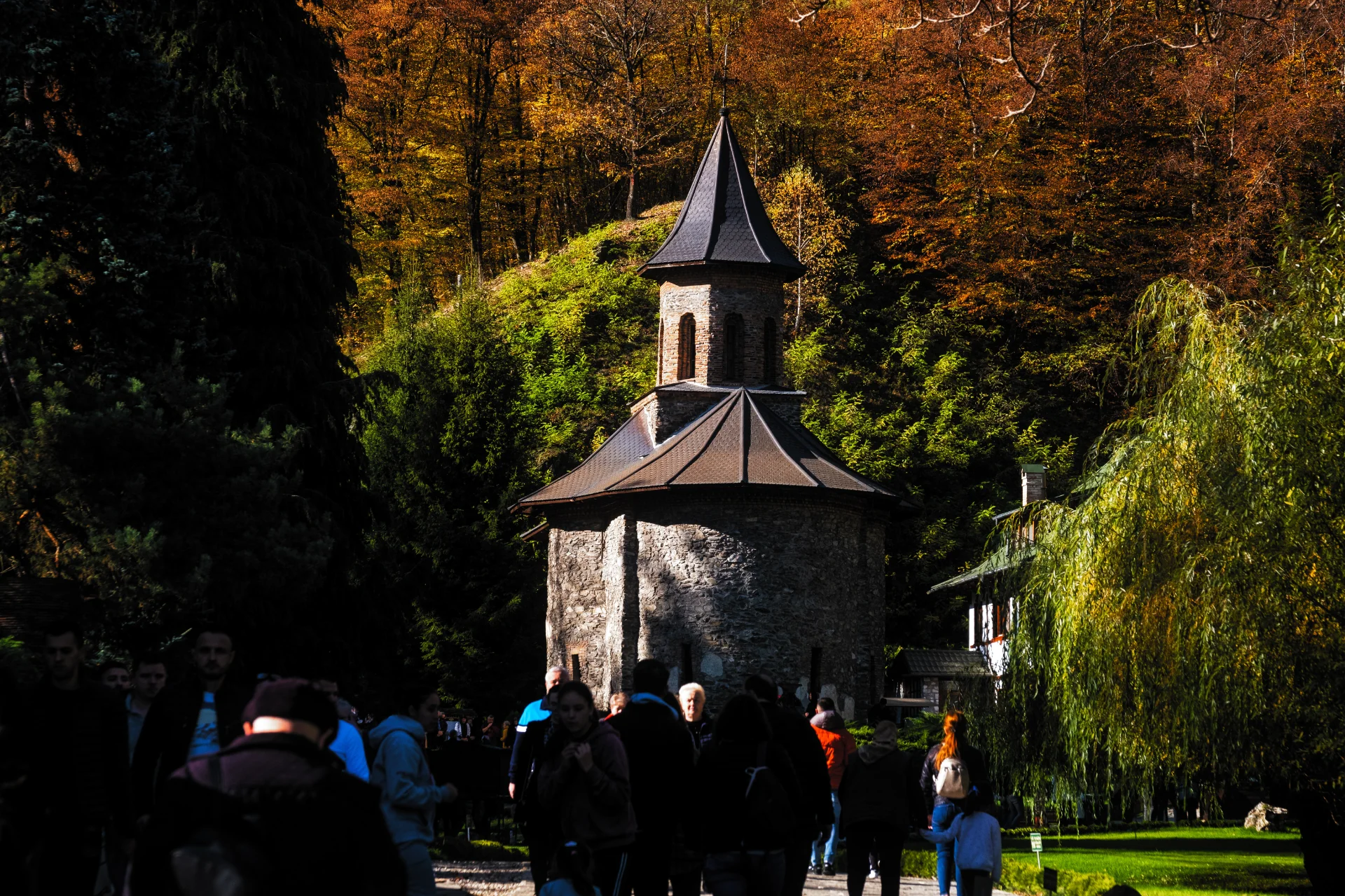Mănăstirea Prislop - Tara Hategului - Destinatii Romania 28