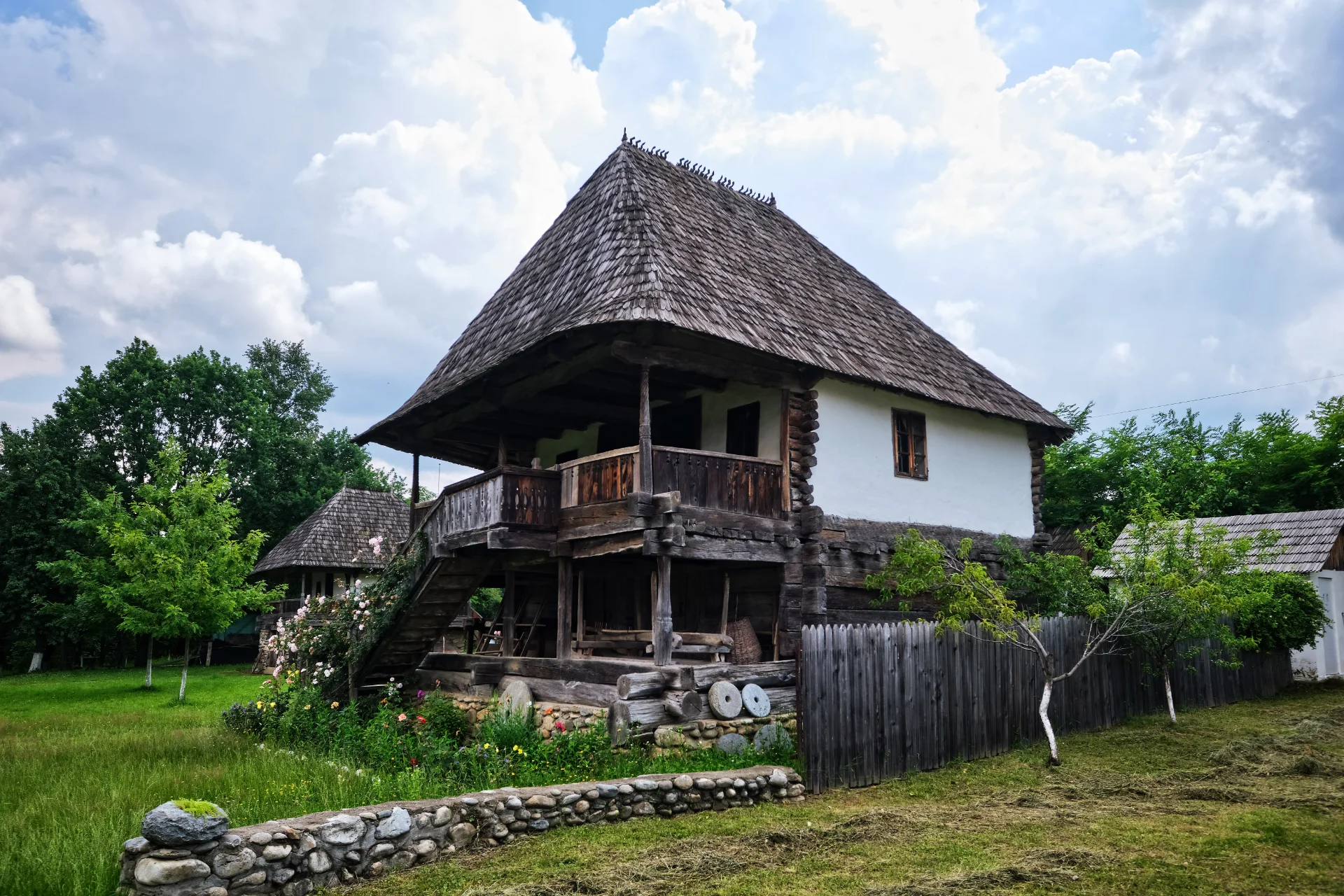 Muzeul Satului Curtișoara - Târgu Jiu Județul Gorj 037