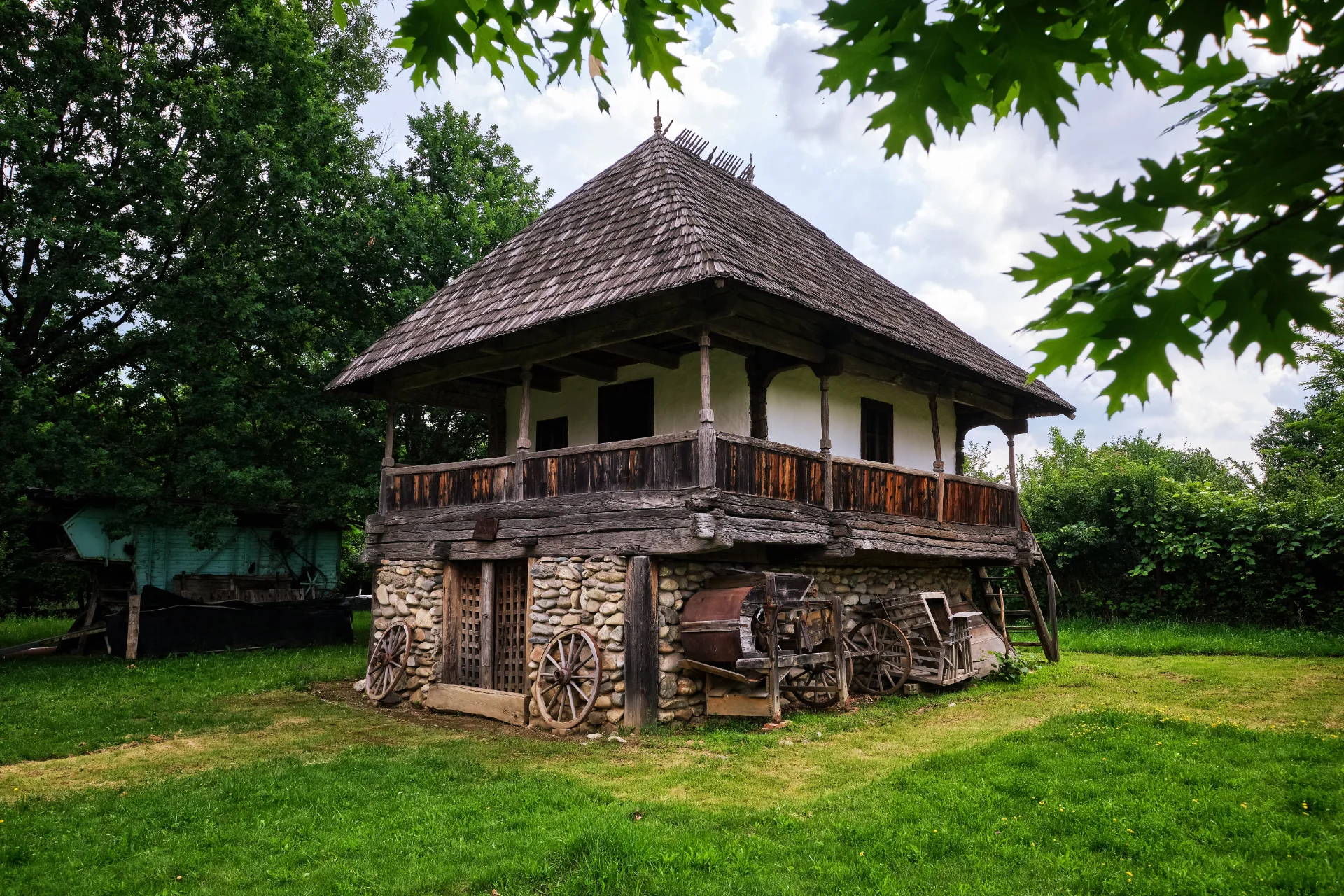 Muzeul Satului Curtișoara - Târgu Jiu Județul Gorj 038