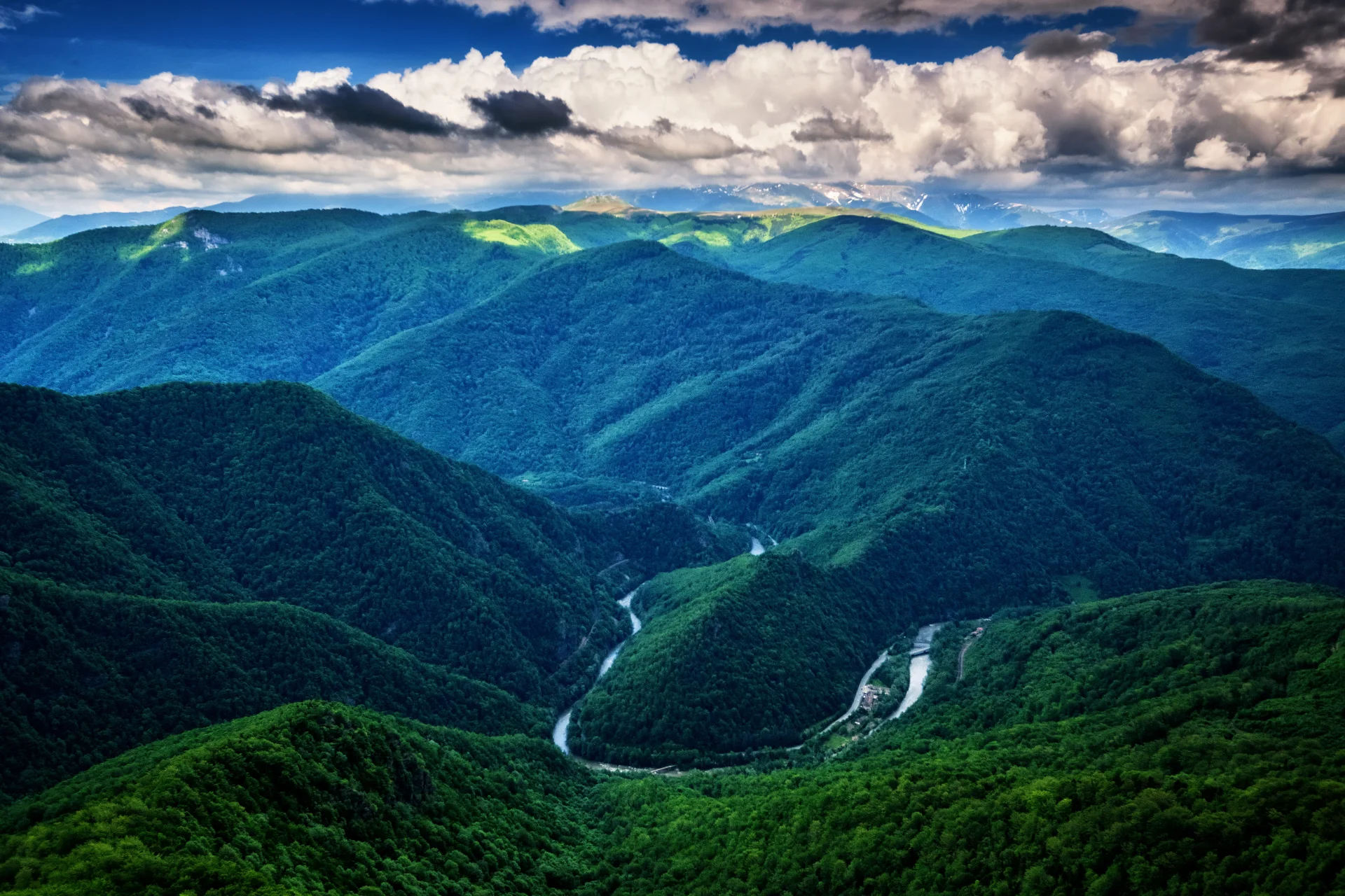 Parcul National Defileul Jiului - Destinatii Romania 33