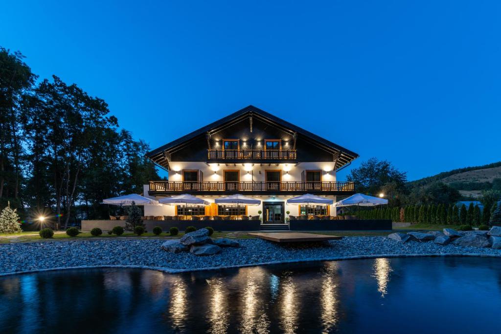 Recomandari Cazare in Țara Hațegului - Casa Roben Râu de Mori