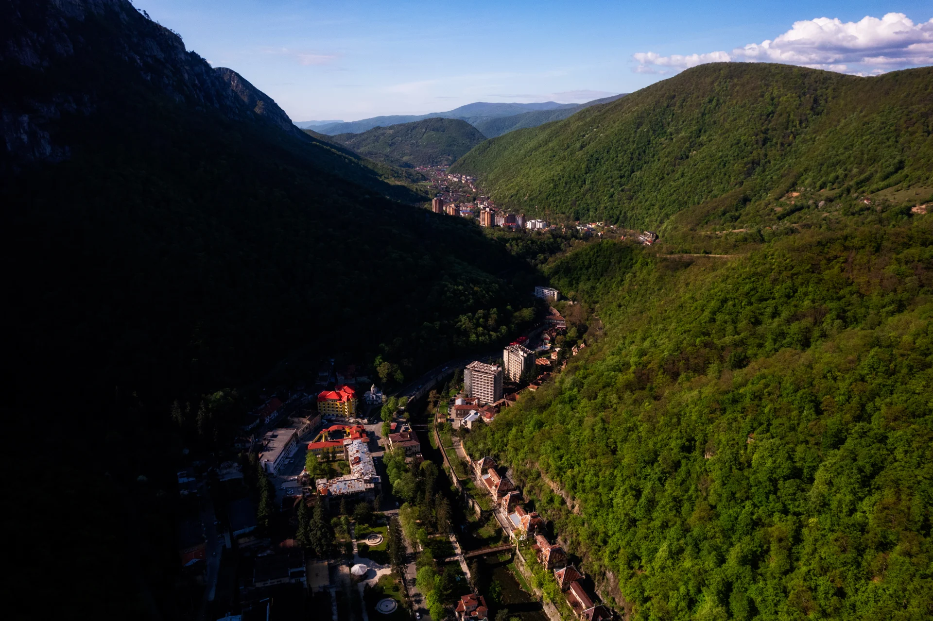 Statiunea Baile Herculane - Destinatii Romania 39