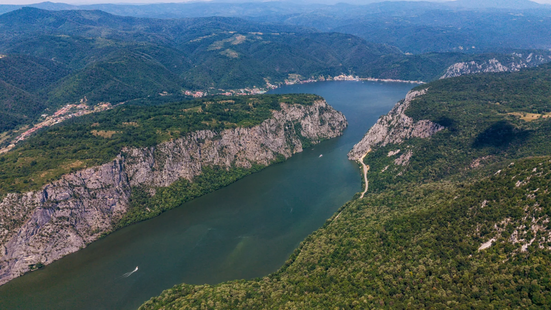 Traseul spre Veliki Strbac și Ploce _ Defileul Dunării în Serbia 03