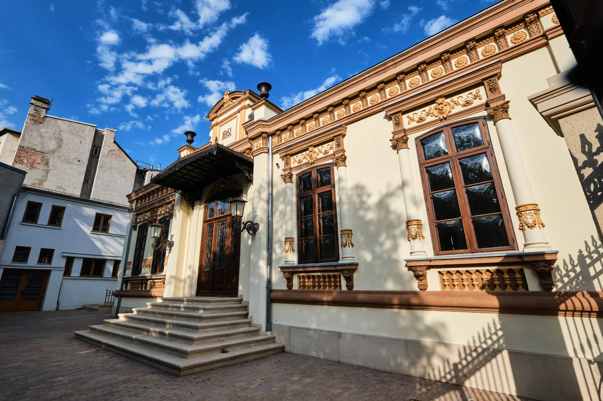 Centrul Vechi din Bucuresti - Casa Paulescu 87